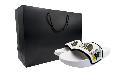 THE NORTH FACE Base Camp Slide 3 Slide Slippers Men's Black White