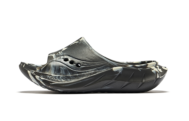 Шлепанцы Saucony (серо-бежевые)
