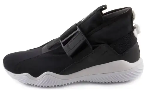 Nike Kmtr Black White