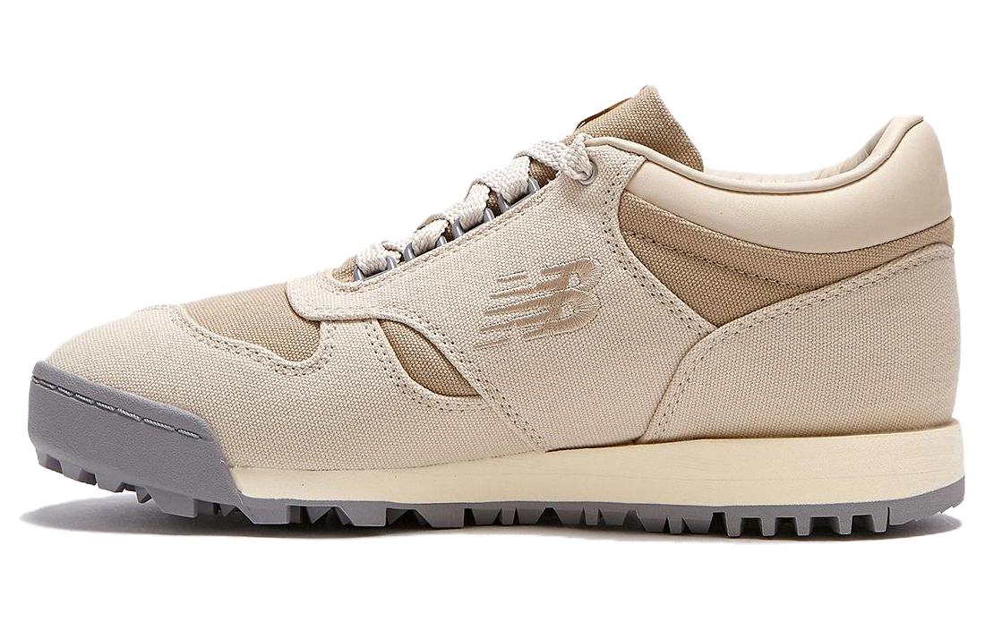 New Balance Rainier Low top Casual Shoes Men's Beige
