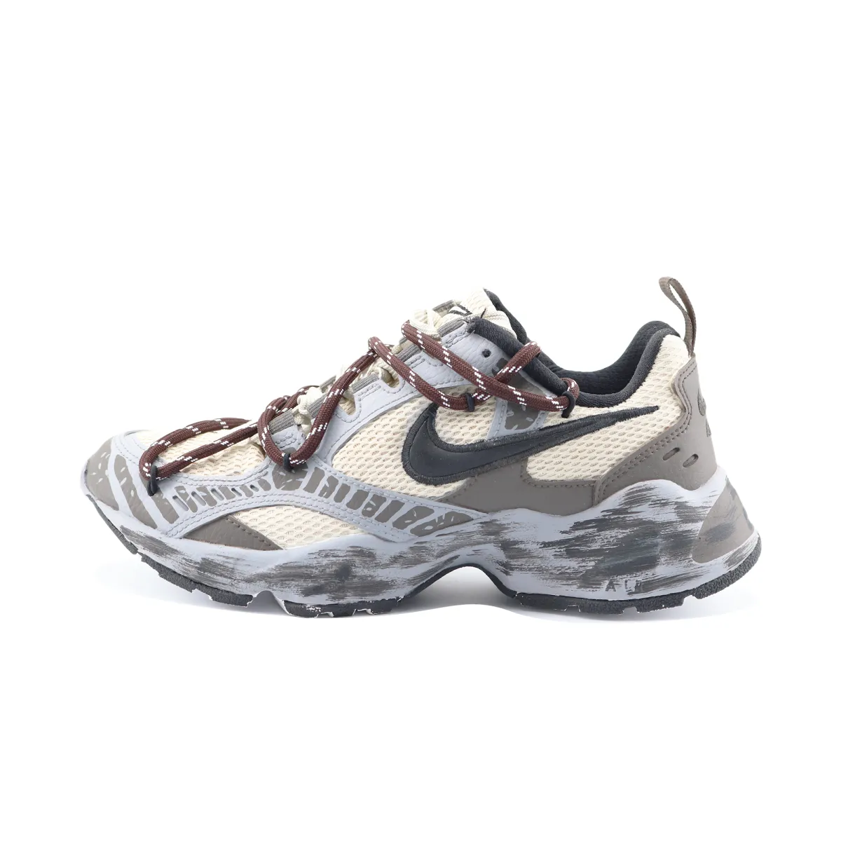 Nike Air Heights Filled Dark Chocolate Fabric Low top Casual Shoes Women's Gray