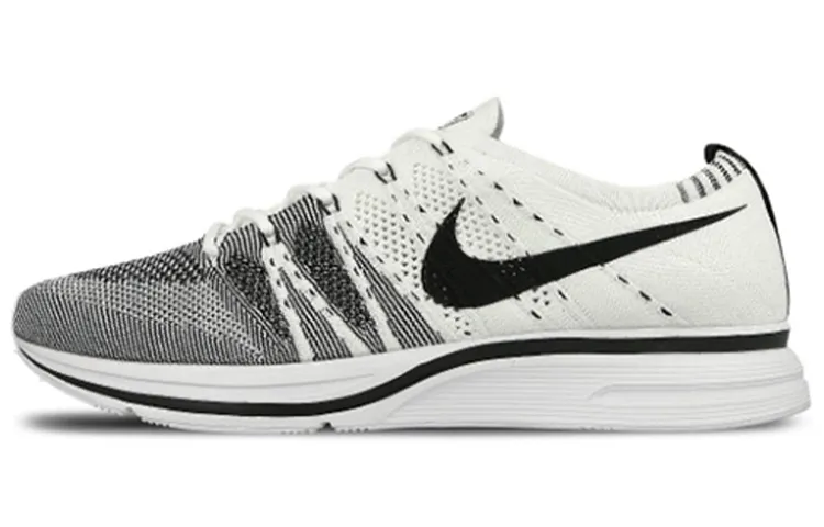 Nike Flyknit Trainer White Black