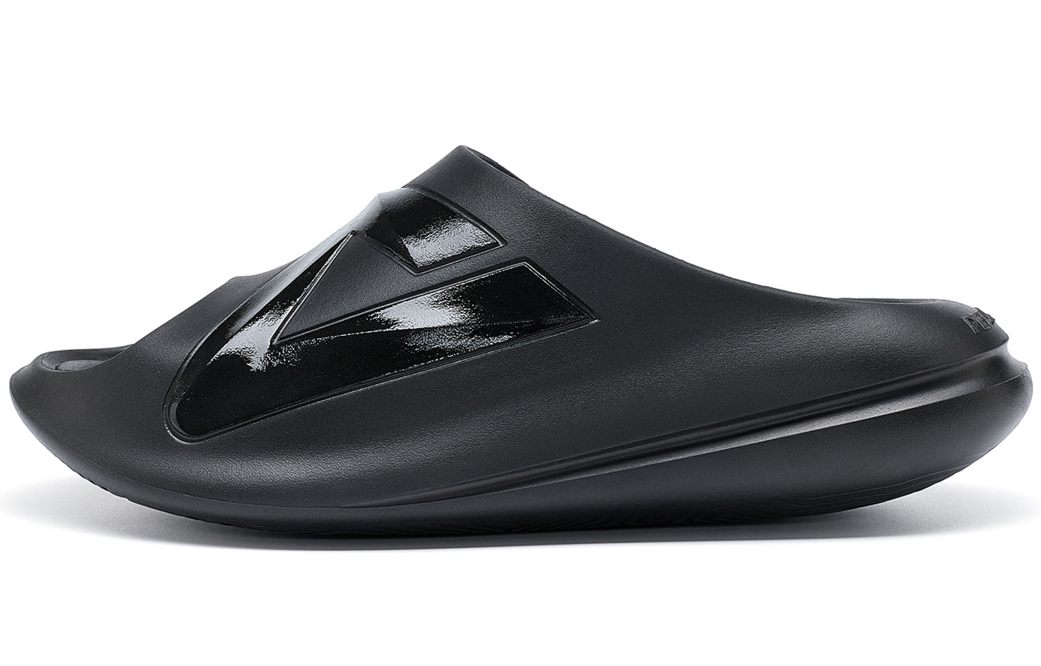 Peak State 1.0 Comfortable and Versatile Slippers Men's Premium Black