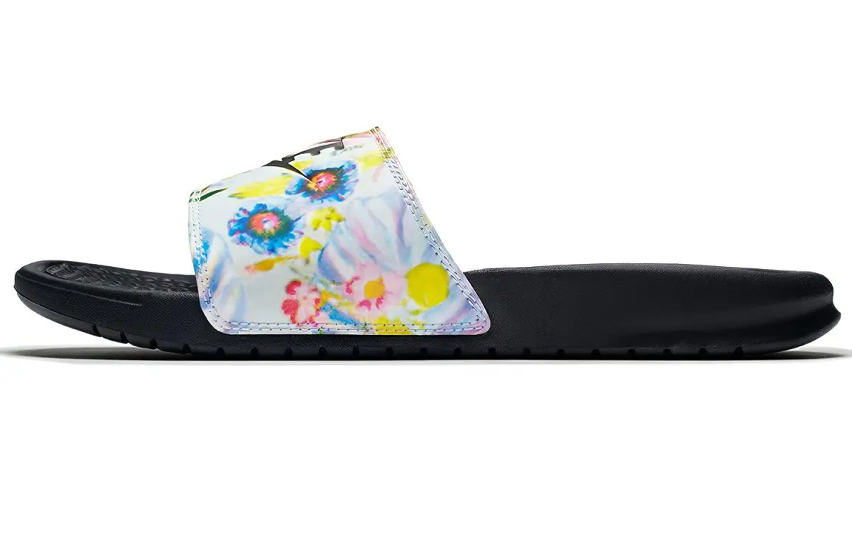 Nike Benassi JDI Rubber Sole Slip Resistant Slip Resistant Slide Slippers Women's Floral