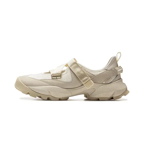 Li Ning Cushioning Rebound Cushioning Rebound Low top Casual Shoes Women's Beige Brown
