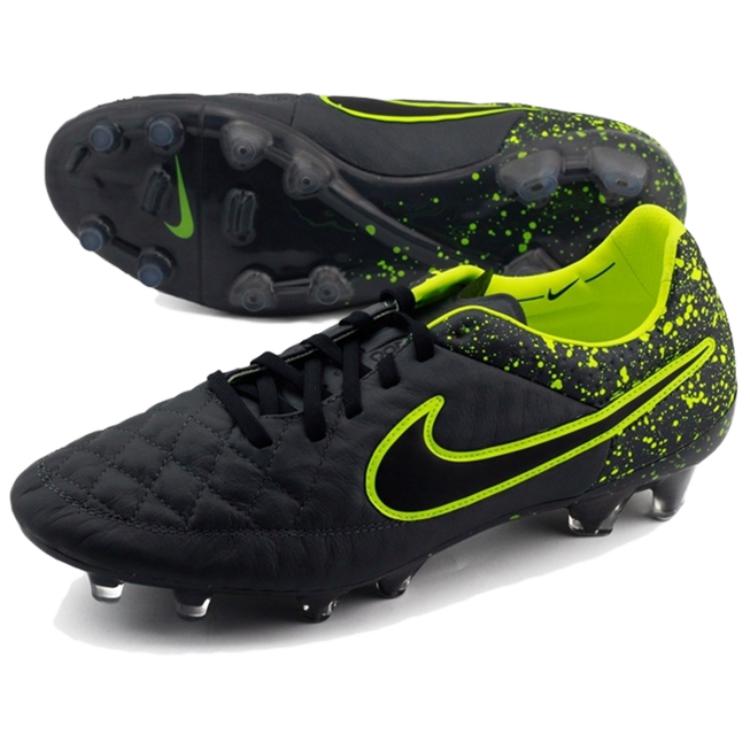 Nike Tiempo Legend 5 Soccer Shoes Men’s Low Top Electric Glow Flint Stones Ink Splatter