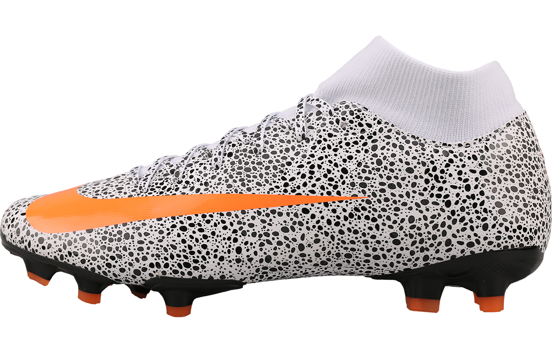 Бутсы Nike Mercurial Superfly 7 CR7 (черно-белые)