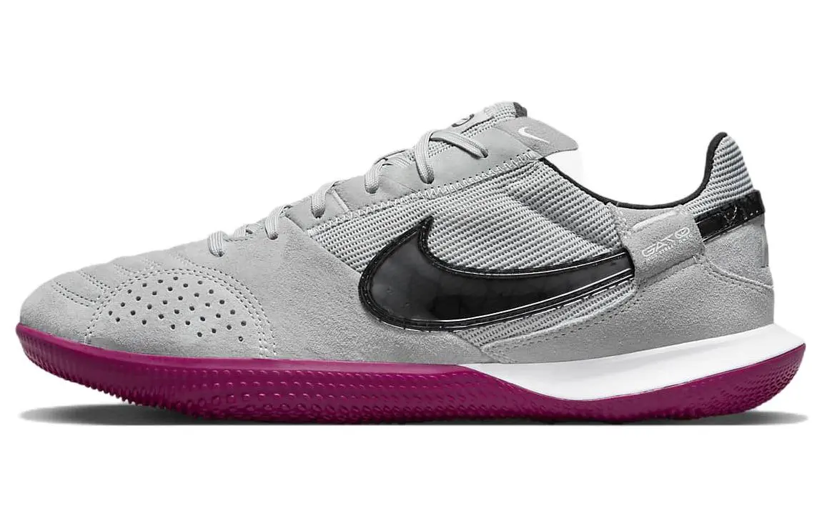 Nike Streetgato IC/in Cushioning Slip Resistant Abrasion Resistant Cushioning Slip Resistant Abrasion Resistant