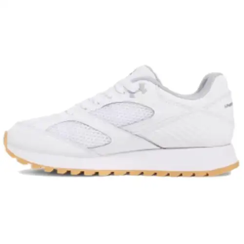 Under Armour Low top Casual Shoes Women's White