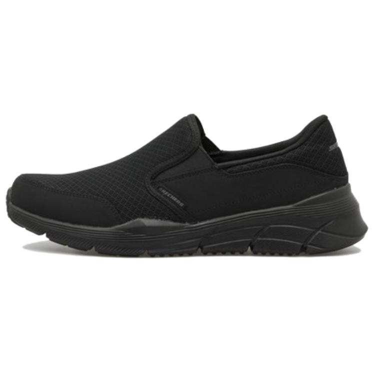 Skechers Equalizer 4.0 Slip on Shoes Black