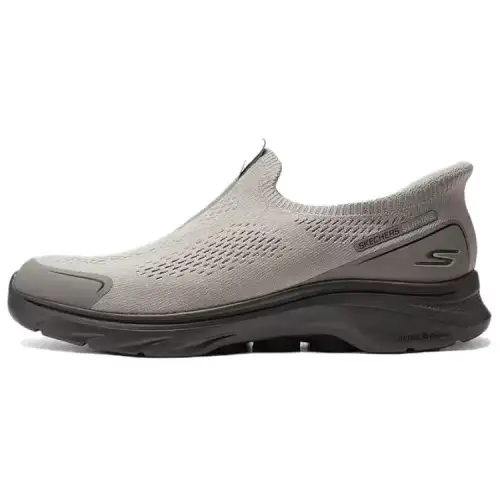 Skechers GO WALK 7 Low top Casual Shoes Men's Taupe
