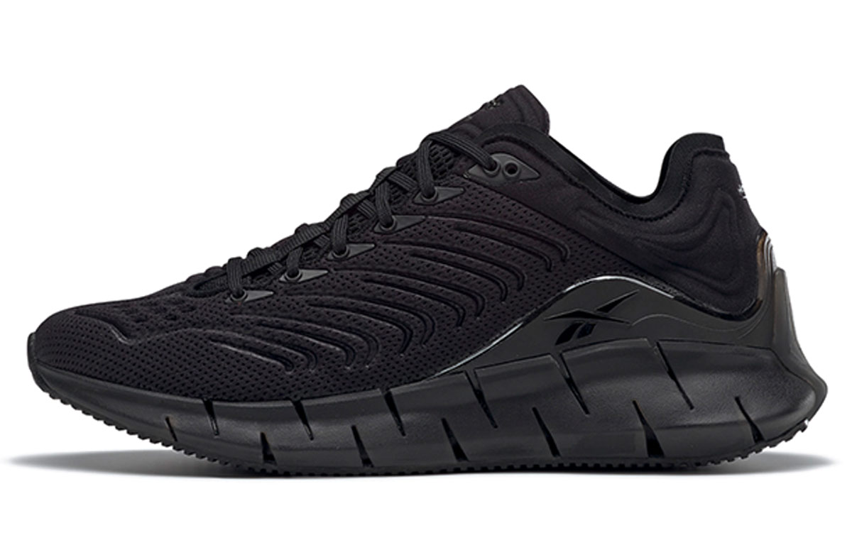 Женские кроссовки Reebok Zig Kinetica (черные)
