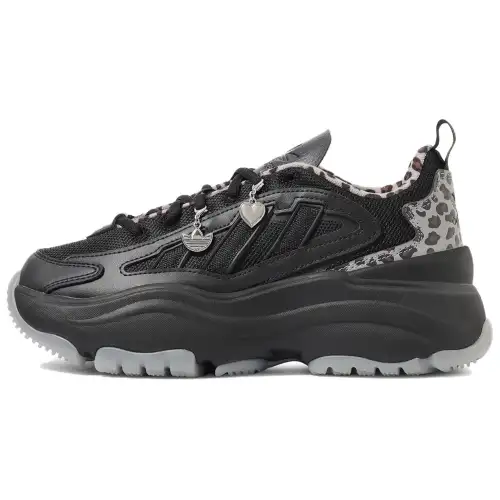 Adidas Originals Ozweego Slip Resistant Abrasion Resistant Slip Resistant Abrasion Resistant Low top Casual Shoes