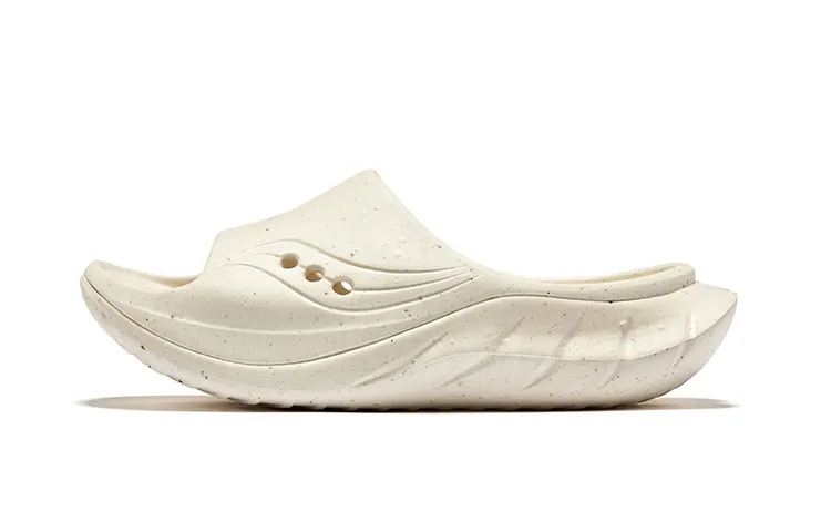 Saucony Cradle Baby Cradles 2 EVA Skeleton Slip Resistant Slide Slippers Unisex Beige