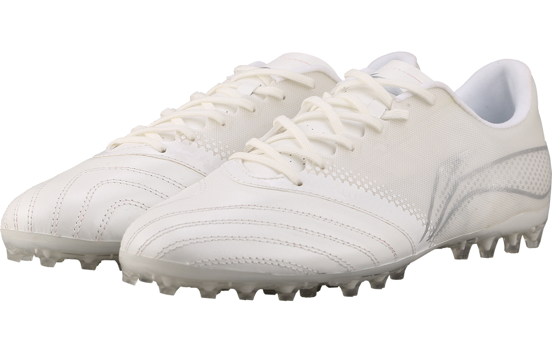 Li Ning Iron Turf TF Turf Firm Ground, Artificial Turf Cushioning Soccer Shoes Men’s White Silver