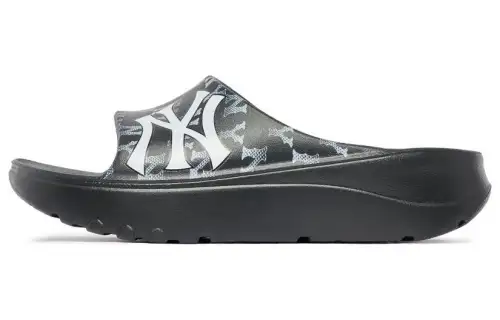MLB Slipper Slip Resistant Odor Resistant Slide Slippers Unisex Black White