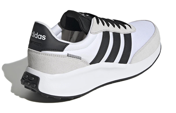 Мужские кроссовки adidas neo Run 70S Lifestyle (бело-черные) — фото 4