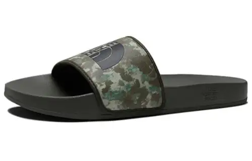 THE NORTH FACE Base Camp Slide III Green Camo