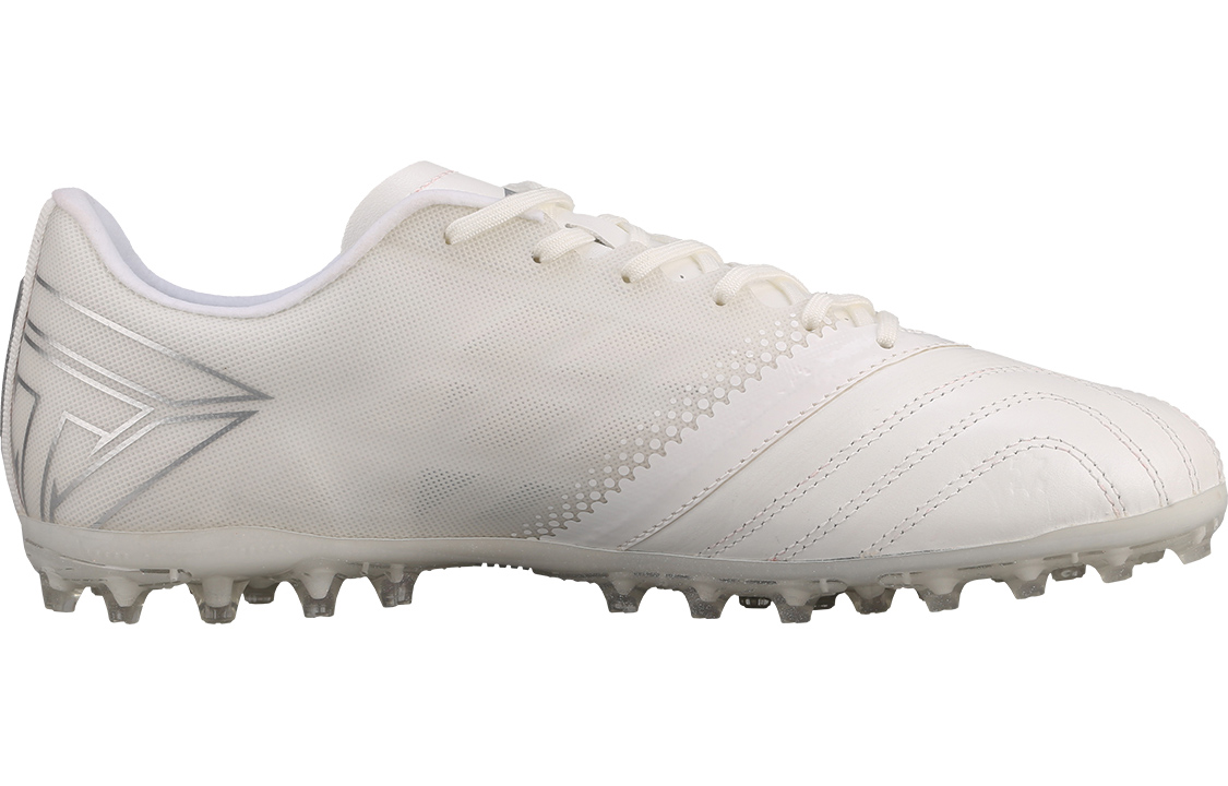 Li Ning Iron Turf TF Turf Firm Ground, Artificial Turf Cushioning Soccer Shoes Men’s White Silver