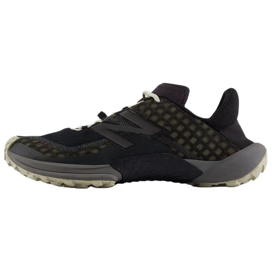 Minimus Trail New Balance 'Black Tan'