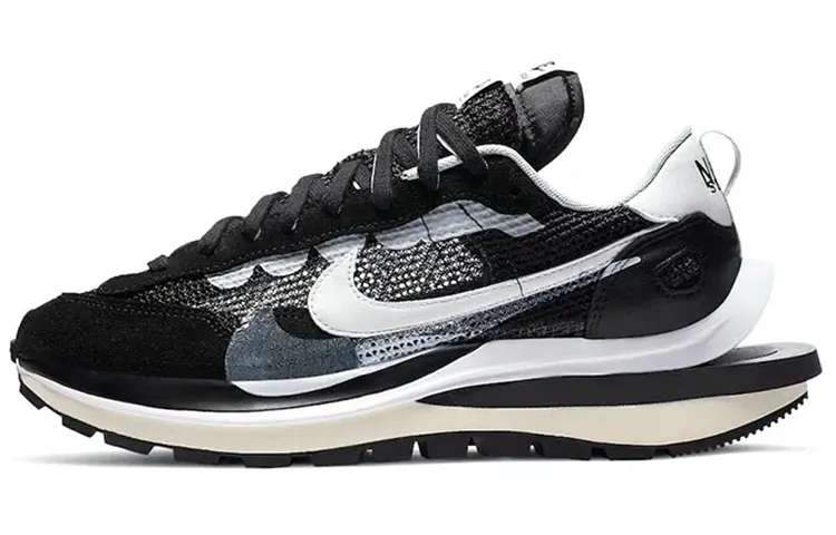 Nike Sacai X VaporWaffle 'Black White'