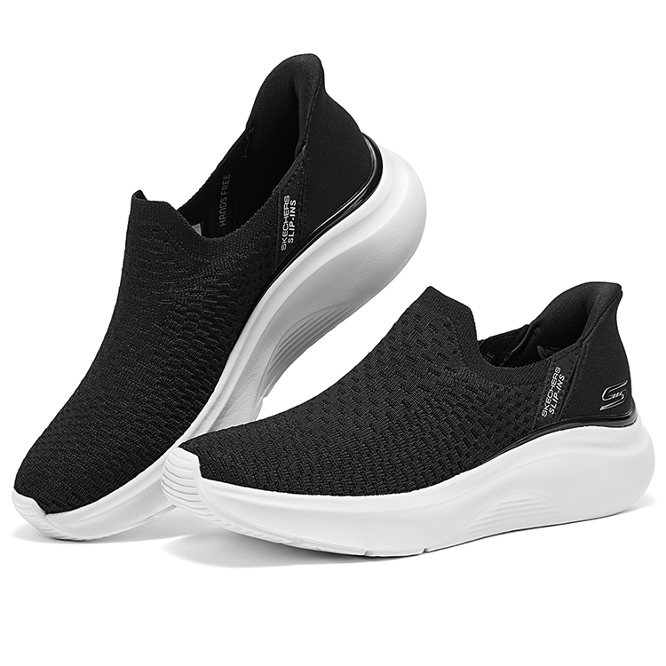 Skechers Slip Ins Low top Casual Shoes Women’s Black White