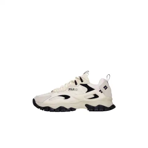 FILA Ray Tracer Tr 2 Low top Casual Shoes Men's Beige