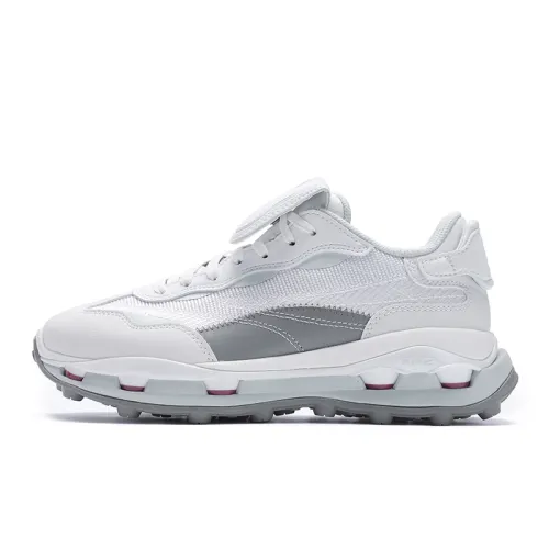 FILA KM2 Abrasion Resistant Breathable Low top Casual Shoes Women's Bright White