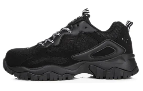 FILA Low top Casual Shoes Women's Black