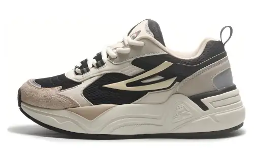 FILA Low top Casual Shoes Women's Beige Black