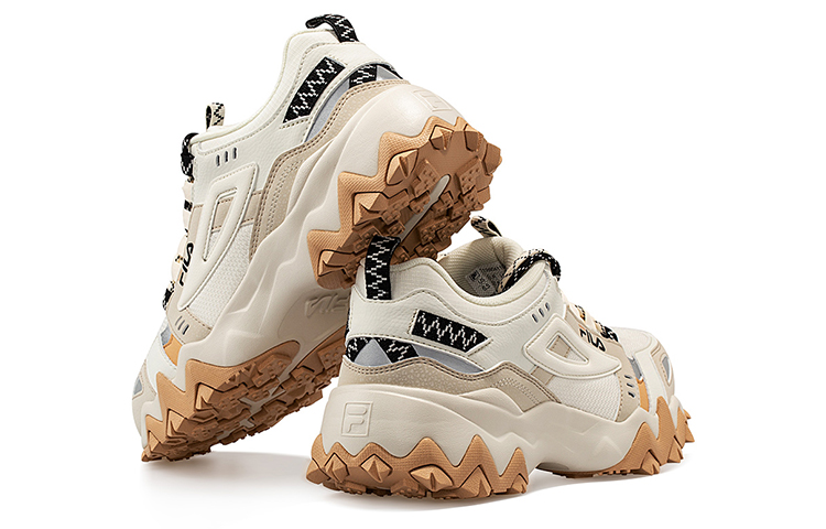 Женские кроссовки Fila FUSION Fellow (овсяные) — 燕麦色 — фото 4