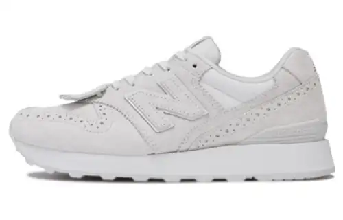996v2 Wmns New Balance 'Tassel - Light Grey' Women's