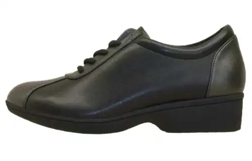 Mizuno Cushioning, Wear Resistant Low top Casual Shoes Women's Black