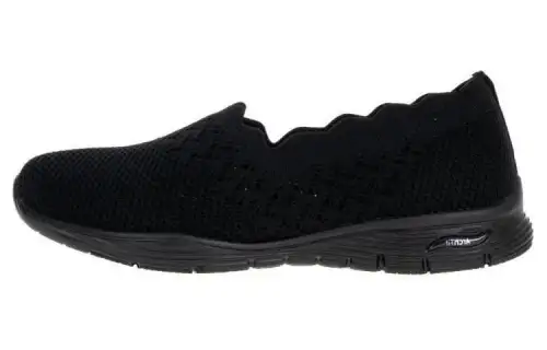 Skechers Arch Fit Low top Casual Shoes Women's Black