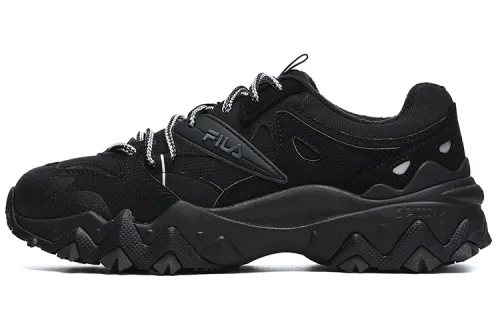 FILA Oakmont 2 WE Textile, Synthetic Leather, TPU Fleece Lined Vintage Sports Low top Casual Shoes Women's Black