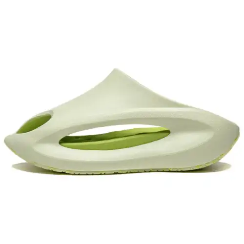 Li Ning Yun You Slay Slip Resistant Abrasion Resistant Slide Slippers Unisex Light Fruit Green
