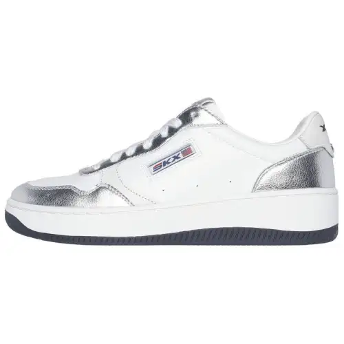 Skechers Low top Casual Shoes Women's White Silver