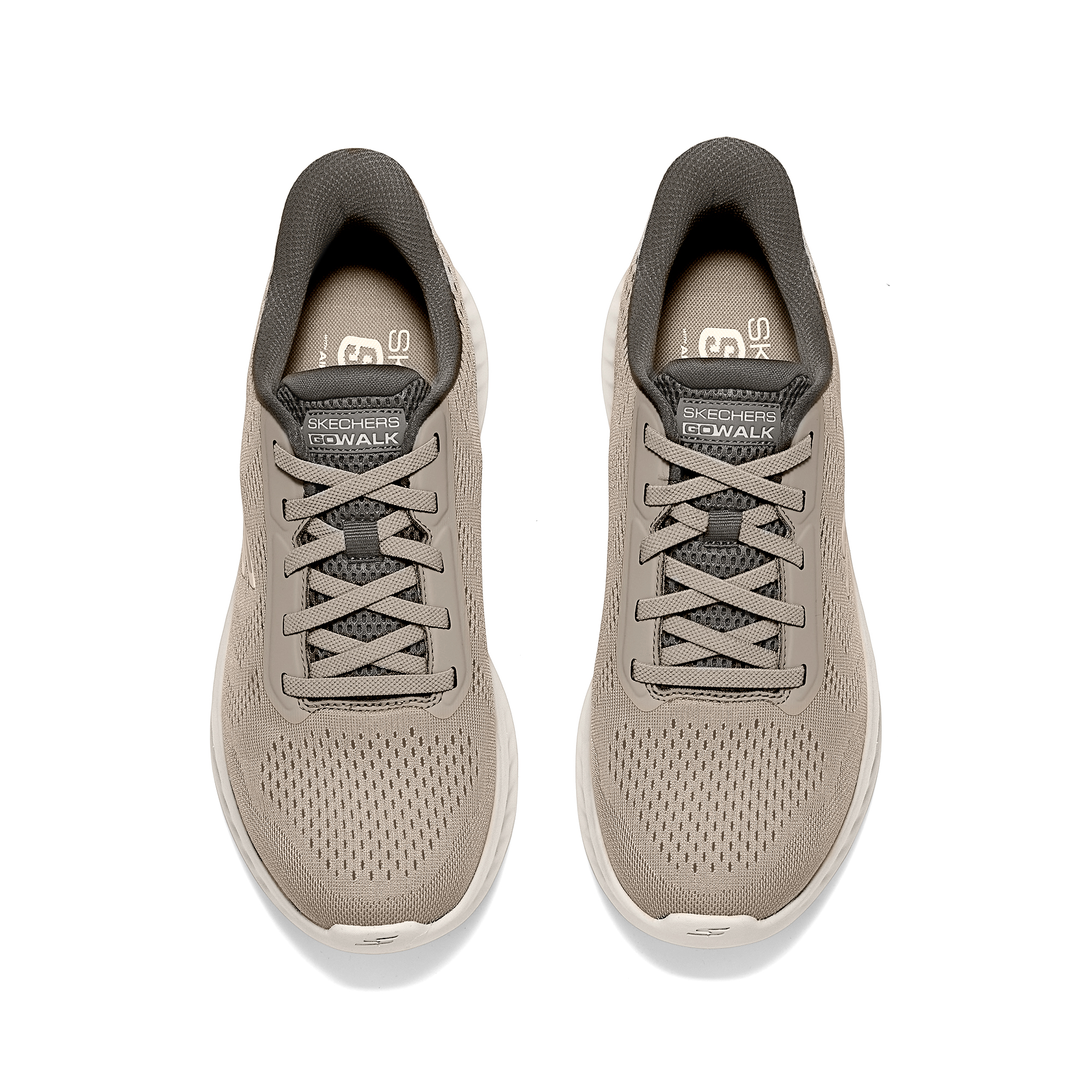 Skechers GOWALK Low top Casual Shoes Men’s Brown