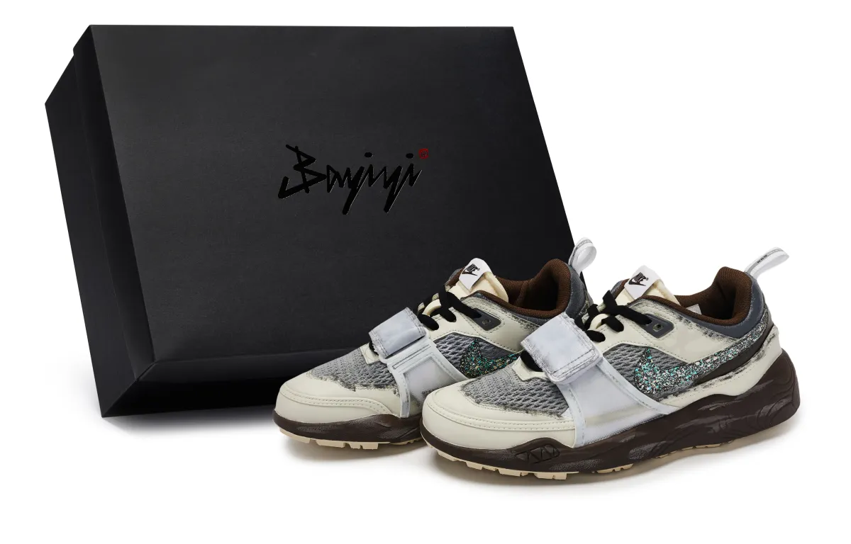Travis Scott x Nike ZOOM Field JAXX 811 Manufacturing, Desert Starry, Special Shoe Box Abrasion Resistant