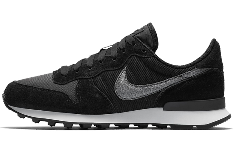 Nike Internationalist Black Women's