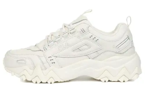 FILA Oakmont Leather Sports Cushioning Abrasion Resistant Low top Casual Shoes Unisex Ecru Korean Style