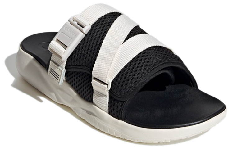 Шлепанцы adidas UTX Sandal (черные) — фото 3