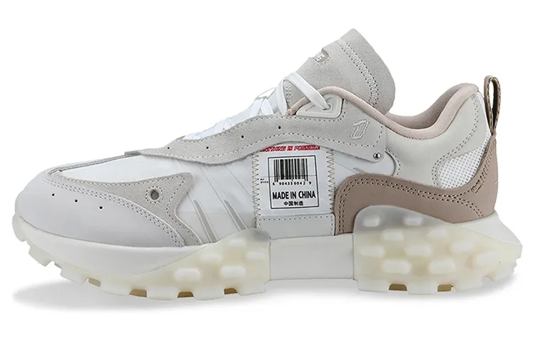 Li Ning Trendy Cushioning Slip Resistant Abrasion Resistant Low top Sports Casual Shoes Women's Ecru