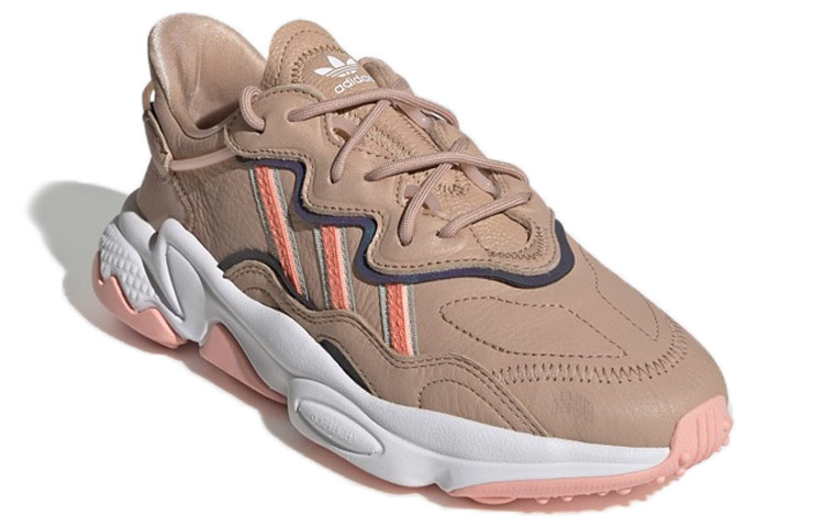 Женские кроссовки adidas Ozweego (оранжевый) — фото 3