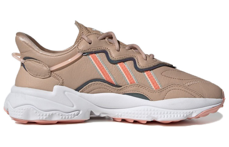 Женские кроссовки adidas Ozweego (оранжевый) — фото 2