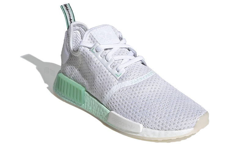 Кроссовки adidas originals NMD_R1 (белый / зеленый) — Белый / зелёный — фото 3
