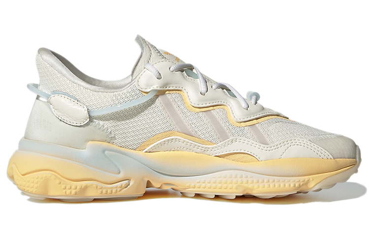 Женские кроссовки adidas originals Ozweego (молочные) — Молочный — фото 2