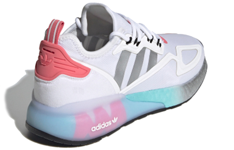 Женские кроссовки adidas Originals ZX 2K Boost (бело-серебристые) — фото 4