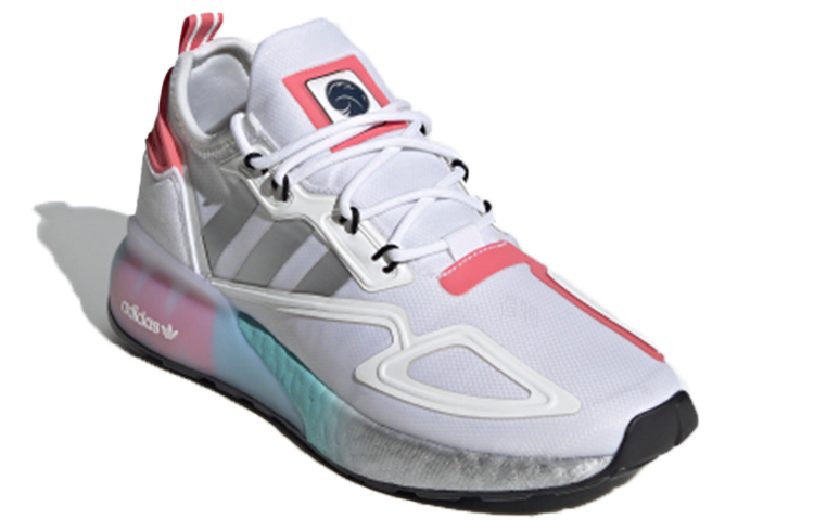 Женские кроссовки adidas Originals ZX 2K Boost (бело-серебристые) — фото 3