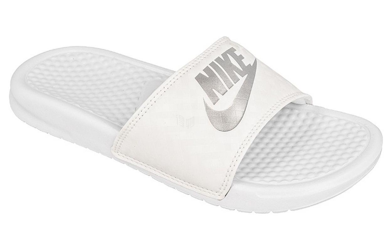 Женские шлепанцы Nike Benassi JDI OG (бело-серебристые) — 白/金属银 — фото 3